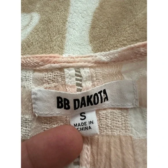 BB‎ Dakota Lisanne Pink Gingham Lace Top Size Small - Picture 8 of 9
